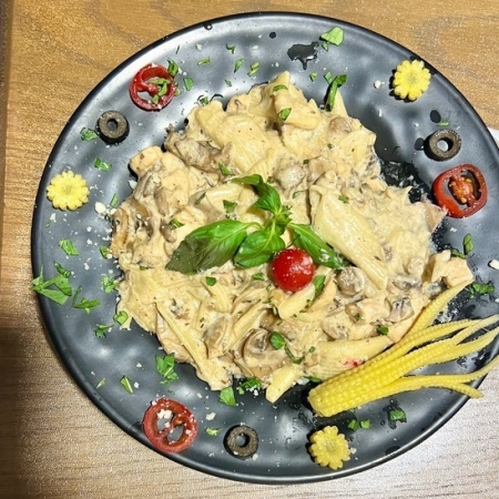 چیکن آلفردو